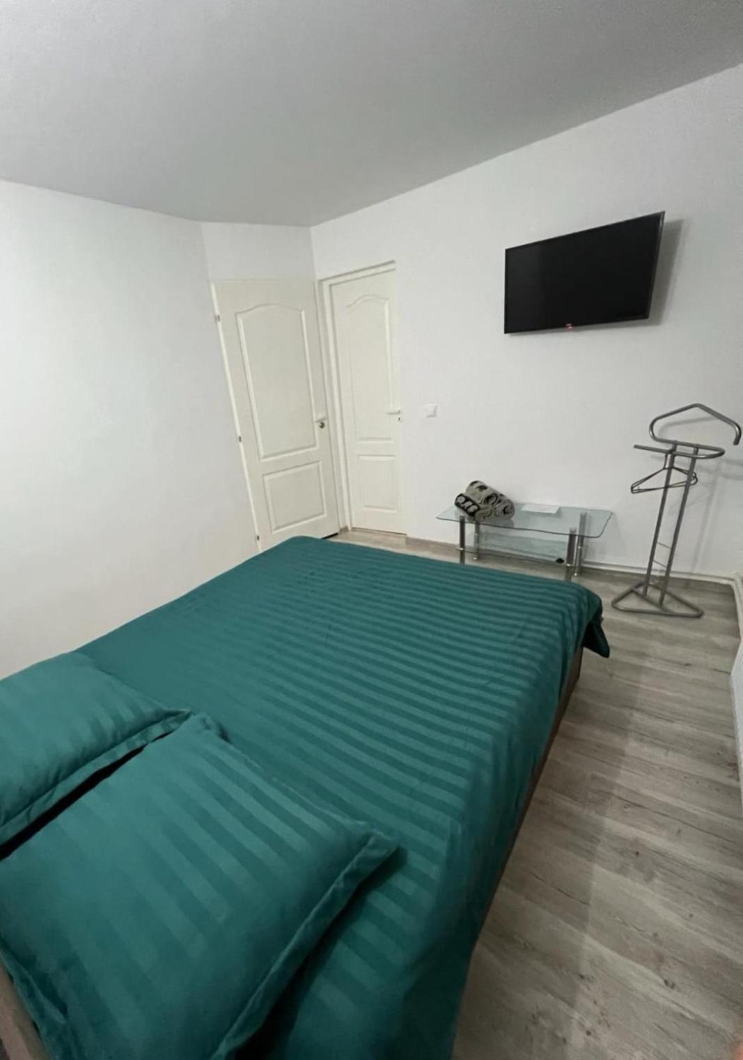 Apartment Garsoniera Casa Dragoeni, *